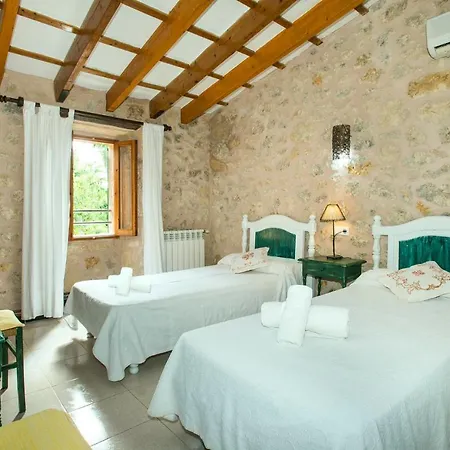 Sleeps 10 Pool Air Con Wifi *