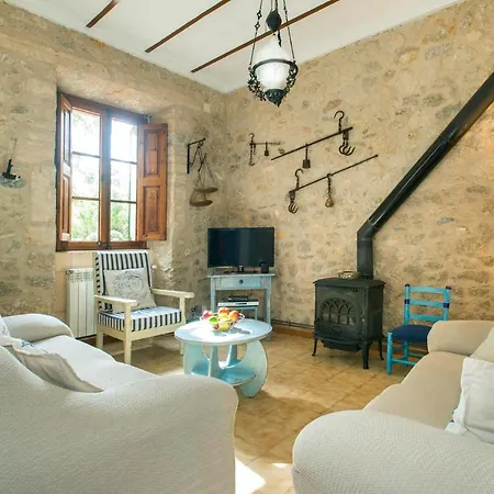 Vila Sleeps 10 Pool Air Con Wifi Pollença